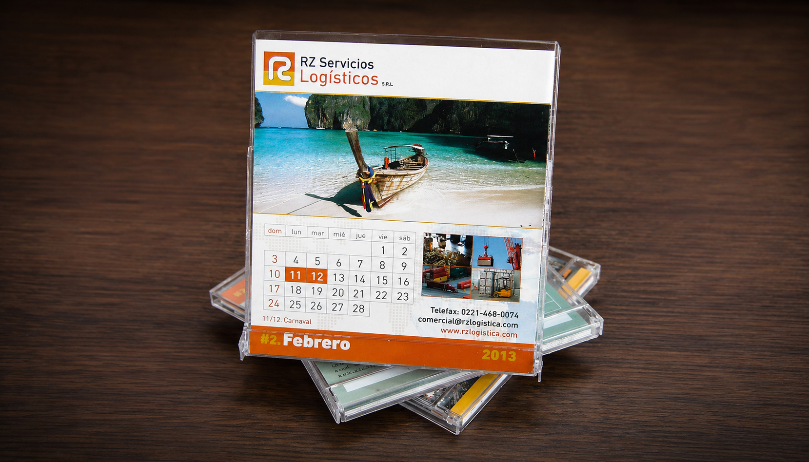 Producción Gráfica - Calendarios en Caja